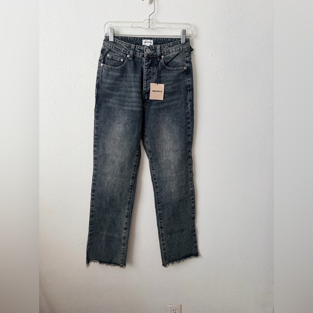 superdown Revolve Dylan Straight Leg Jeans Raw Hem Medium Wash Size 25 NWT